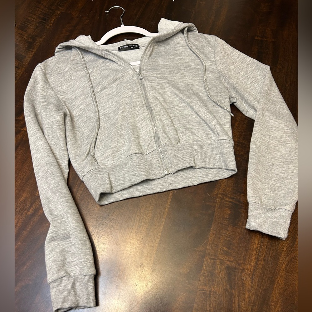 SHEIN Light Gray Cropped Hoodie
